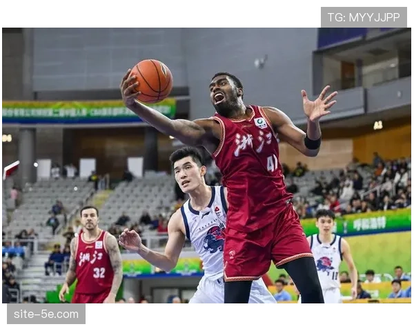 山东高速团队篮球见效 约翰逊珀塞尔双核驱动